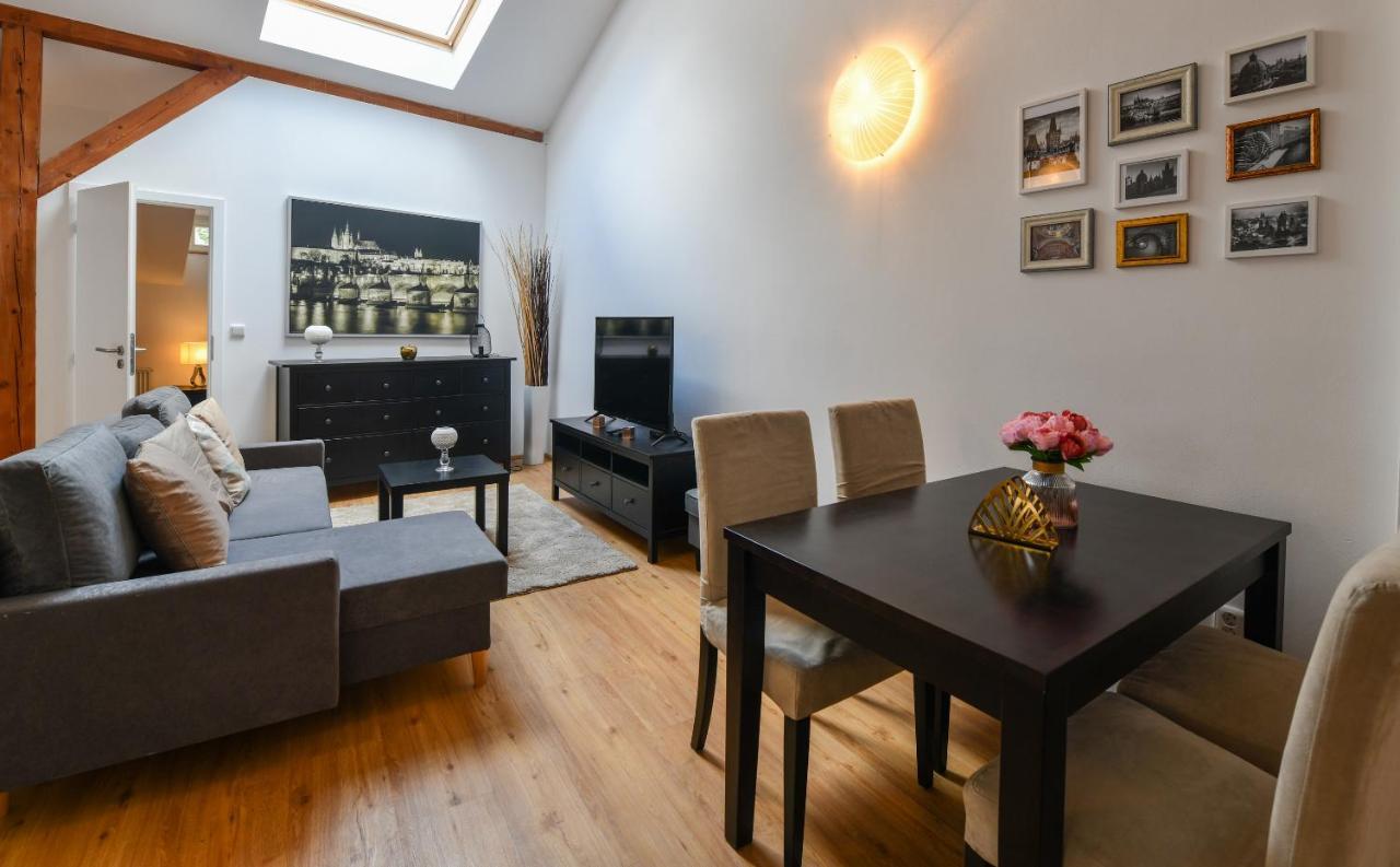 Apartments Rybna Прага Екстериор снимка